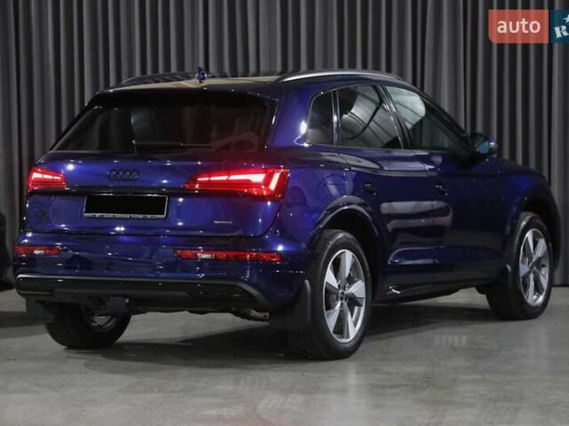 Синій Ауді Ку 5, об'ємом двигуна 1.98 л та пробігом 6 тис. км за 47900 $, фото 6 на Automoto.ua