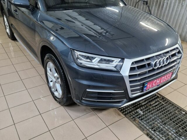 Синий Ауди Ку 5, объемом двигателя 2 л и пробегом 161 тыс. км за 25000 $, фото 2 на Automoto.ua