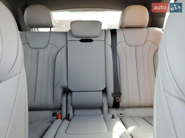 Синий Ауди Ку 5, объемом двигателя 1.98 л и пробегом 3 тыс. км за 27000 $, фото 9 на Automoto.ua