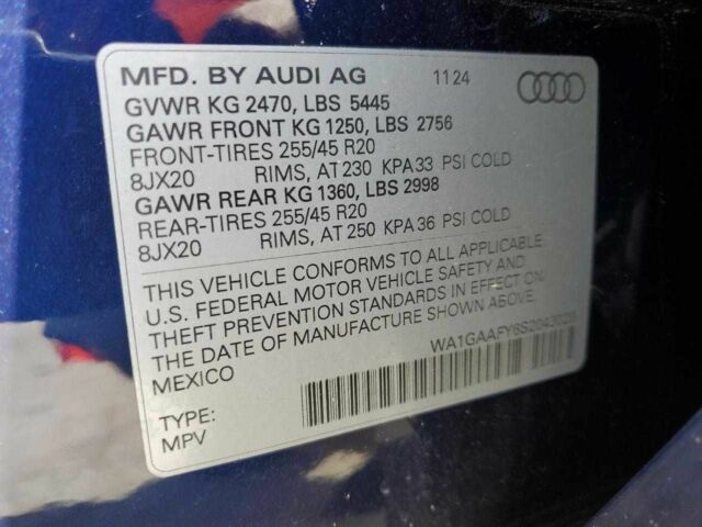 Синій Ауді Ку 5, об'ємом двигуна 2 л та пробігом 4 тис. км за 20000 $, фото 12 на Automoto.ua