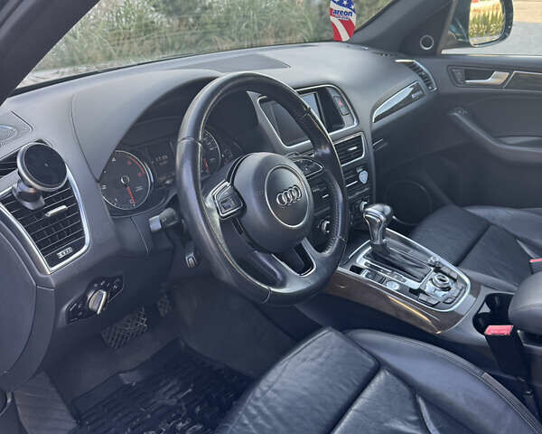 Зеленый Ауди Ку 5, объемом двигателя 3 л и пробегом 205 тыс. км за 18500 $, фото 12 на Automoto.ua