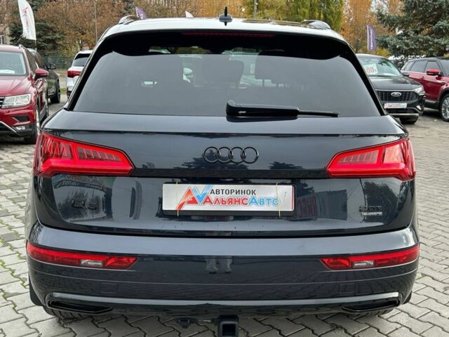 Ауді Ку 5 2017 у Кривому Розі на Automoto.ua Зелений Ауді Ку 5, об'ємом двигуна 2 л та пробігом 139 тис. км за 28000 $, фото 4 на Automoto.ua
