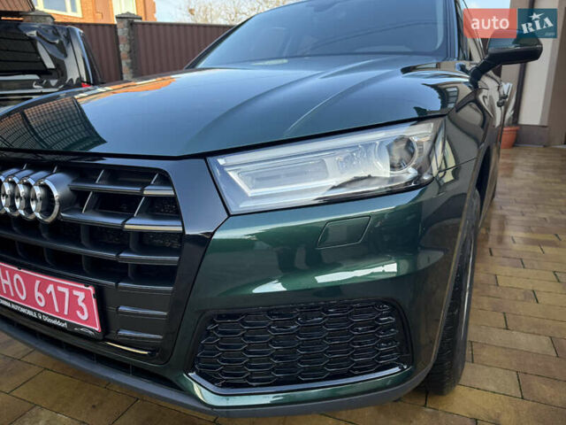 Зеленый Ауди Ку 5, объемом двигателя 2 л и пробегом 179 тыс. км за 29600 $, фото 2 на Automoto.ua