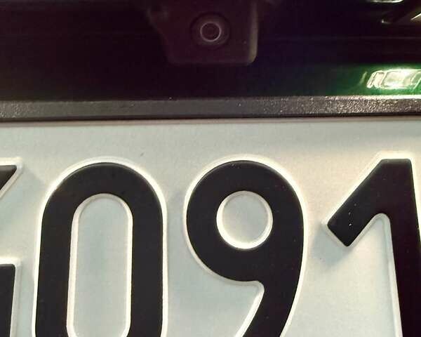 Зеленый Ауди Ку 5, объемом двигателя 1.98 л и пробегом 158 тыс. км за 22500 $, фото 10 на Automoto.ua