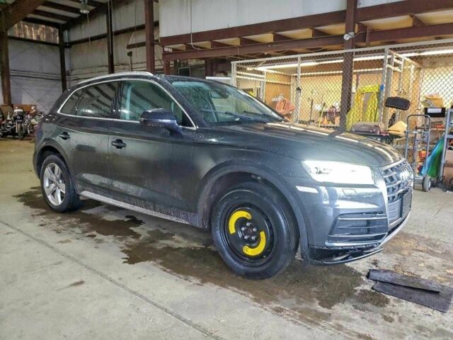 Зелений Ауді Ку 5, об'ємом двигуна 0 л та пробігом 59 тис. км за 7000 $, фото 3 на Automoto.ua