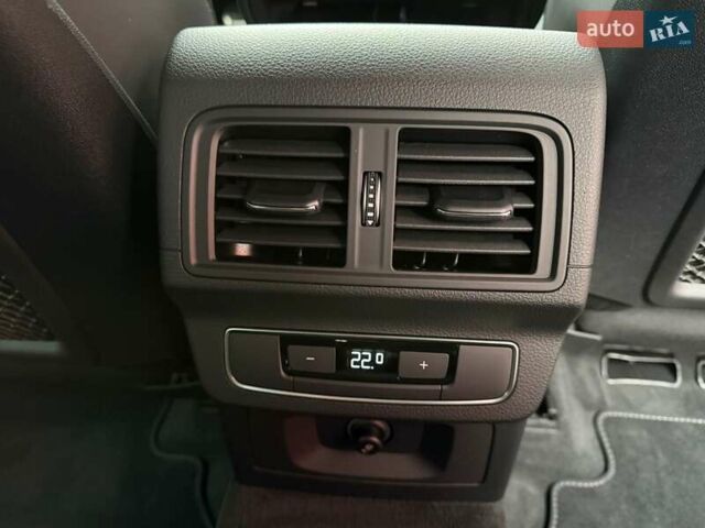 Зелений Ауді Ку 5, об'ємом двигуна 1.97 л та пробігом 41 тис. км за 59990 $, фото 19 на Automoto.ua