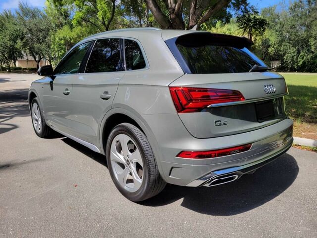 Зелений Ауді Ку 5, об'ємом двигуна 2 л та пробігом 14 тис. км за 10900 $, фото 6 на Automoto.ua