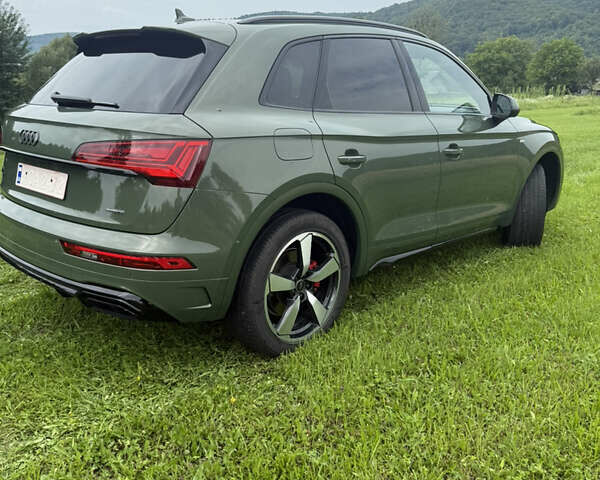 Зелений Ауді Ку 5, об'ємом двигуна 2 л та пробігом 17 тис. км за 37000 $, фото 4 на Automoto.ua