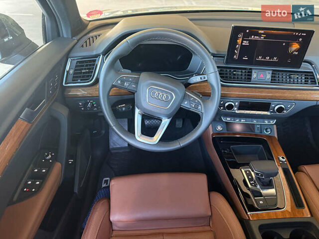 Зеленый Ауди Ку 5, объемом двигателя 1.98 л и пробегом 20 тыс. км за 54900 $, фото 27 на Automoto.ua