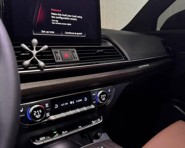 Зеленый Ауди Ку 5, объемом двигателя 1.98 л и пробегом 12 тыс. км за 54900 $, фото 29 на Automoto.ua