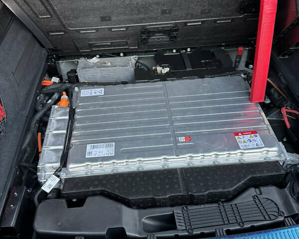 Зеленый Ауди Ку 5, объемом двигателя 1.98 л и пробегом 20 тыс. км за 54900 $, фото 3 на Automoto.ua