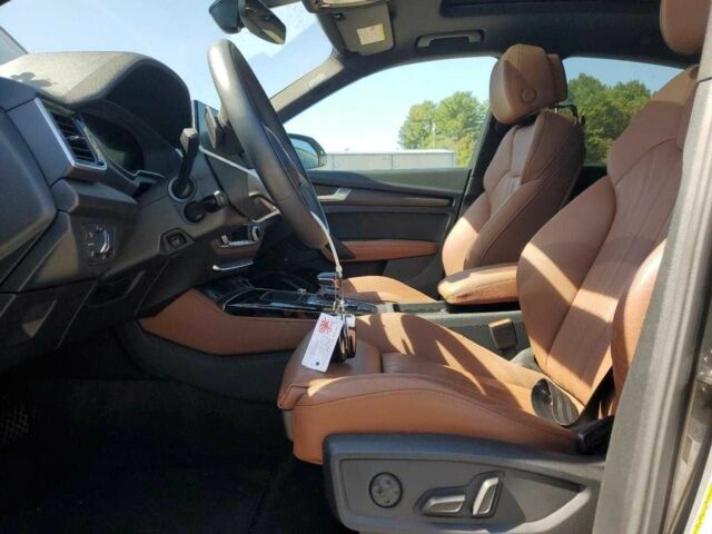 Зеленый Ауди Ку 5, объемом двигателя 2 л и пробегом 15 тыс. км за 23000 $, фото 6 на Automoto.ua