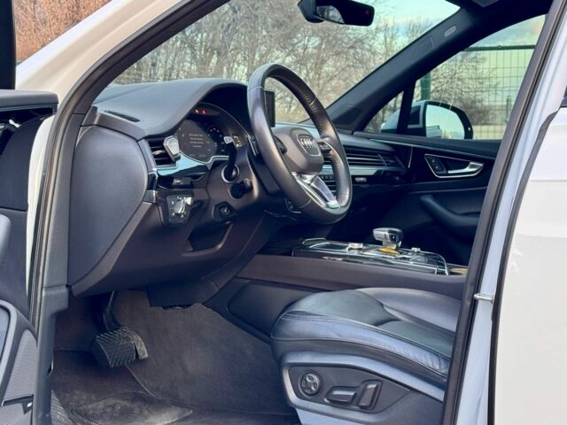 Белый Ауди Ку 7, объемом двигателя 3 л и пробегом 145 тыс. км за 36000 $, фото 9 на Automoto.ua