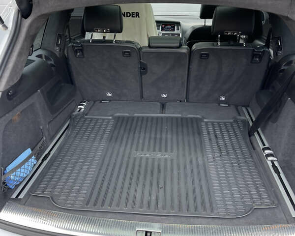 Белый Ауди Ку 7, объемом двигателя 3 л и пробегом 214 тыс. км за 14800 $, фото 12 на Automoto.ua