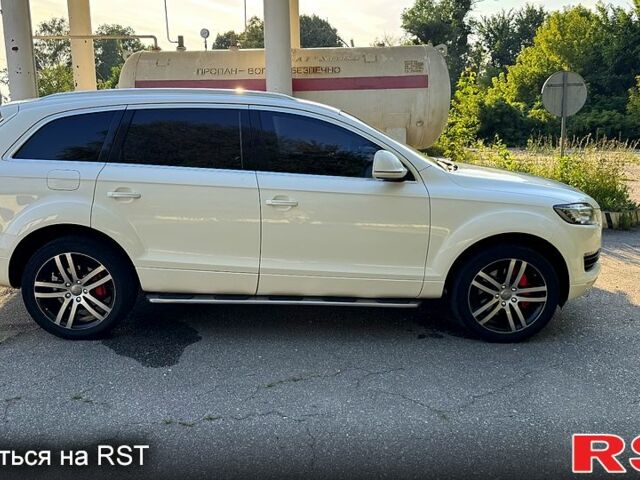 Білий Ауді Ку 7, об'ємом двигуна 3 л та пробігом 380 тис. км за 11900 $, фото 4 на Automoto.ua