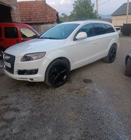 Белый Ауди Ку 7, объемом двигателя 3 л и пробегом 340 тыс. км за 11000 $, фото 3 на Automoto.ua