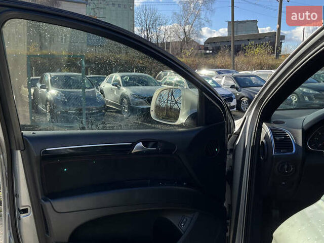 Білий Ауді Ку 7, об'ємом двигуна 2.97 л та пробігом 309 тис. км за 10000 $, фото 16 на Automoto.ua