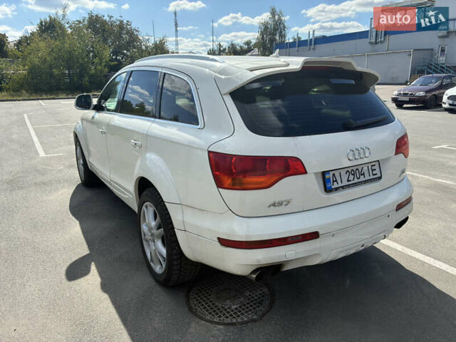Білий Ауді Ку 7, об'ємом двигуна 4.2 л та пробігом 246 тис. км за 9900 $, фото 2 на Automoto.ua