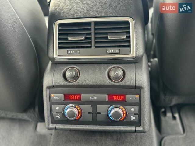 Білий Ауді Ку 7, об'ємом двигуна 3 л та пробігом 159 тис. км за 16500 $, фото 53 на Automoto.ua