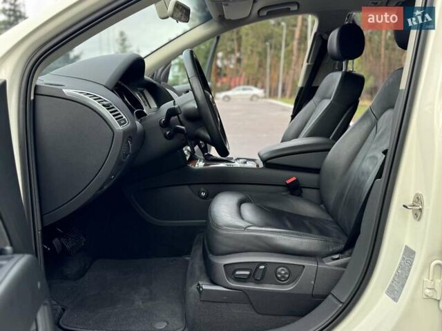 Білий Ауді Ку 7, об'ємом двигуна 3 л та пробігом 159 тис. км за 16500 $, фото 29 на Automoto.ua