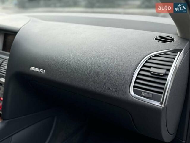 Білий Ауді Ку 7, об'ємом двигуна 3 л та пробігом 159 тис. км за 16500 $, фото 66 на Automoto.ua