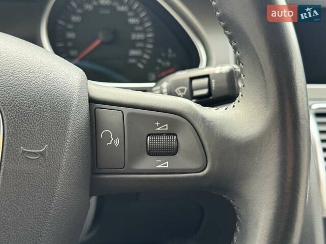 Білий Ауді Ку 7, об'ємом двигуна 3 л та пробігом 159 тис. км за 16500 $, фото 37 на Automoto.ua