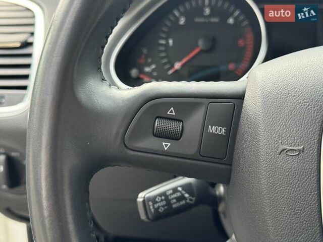 Білий Ауді Ку 7, об'ємом двигуна 3 л та пробігом 159 тис. км за 16500 $, фото 36 на Automoto.ua