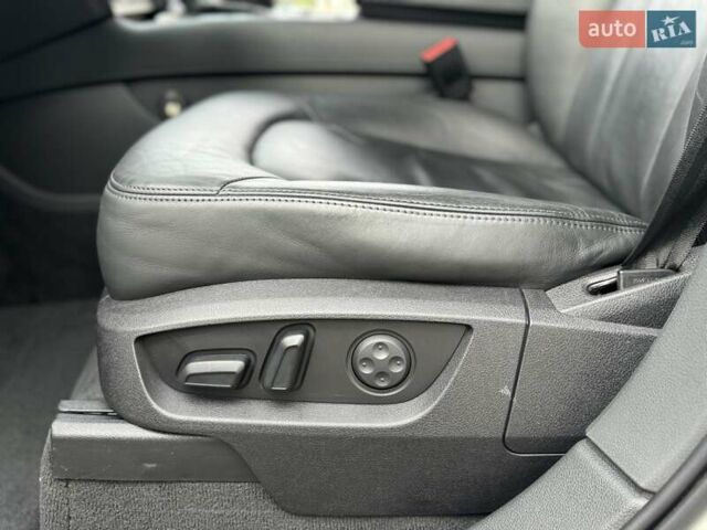 Білий Ауді Ку 7, об'ємом двигуна 3 л та пробігом 159 тис. км за 16500 $, фото 30 на Automoto.ua