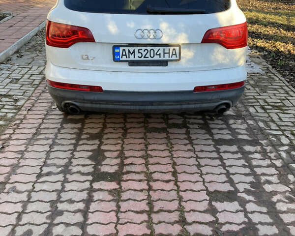 Білий Ауді Ку 7, об'ємом двигуна 3 л та пробігом 214 тис. км за 13500 $, фото 16 на Automoto.ua