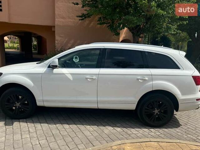 Белый Ауди Ку 7, объемом двигателя 3 л и пробегом 220 тыс. км за 15000 $, фото 1 на Automoto.ua