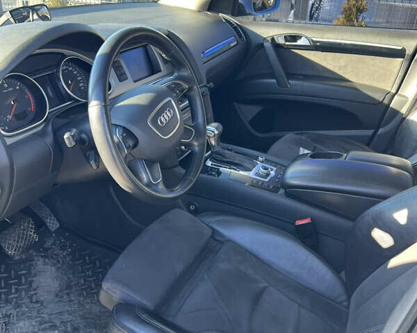 Білий Ауді Ку 7, об'ємом двигуна 2.99 л та пробігом 246 тис. км за 16200 $, фото 28 на Automoto.ua