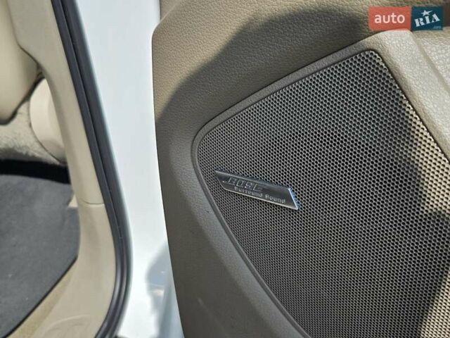 Білий Ауді Ку 7, об'ємом двигуна 3 л та пробігом 225 тис. км за 11500 $, фото 15 на Automoto.ua