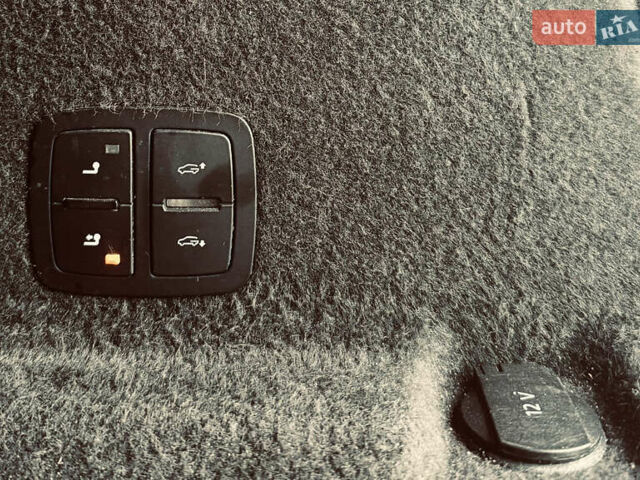 Белый Ауди Ку 7, объемом двигателя 2.97 л и пробегом 350 тыс. км за 17800 $, фото 41 на Automoto.ua