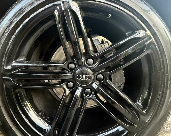 Белый Ауди Ку 7, объемом двигателя 2.97 л и пробегом 350 тыс. км за 17800 $, фото 30 на Automoto.ua