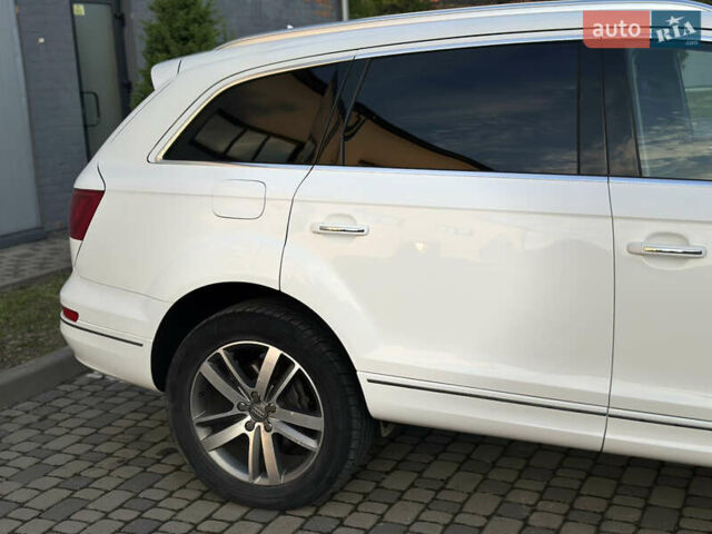 Ауди Ку 7 2010 в Ивано-Франковске на Automoto.ua Белый Ауди Ку 7, объемом двигателя 2.97 л и пробегом 355 тыс. км за 16500 $, фото 7 на Automoto.ua