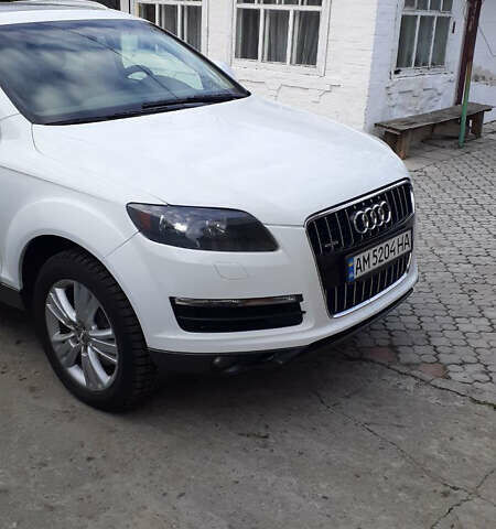 Білий Ауді Ку 7, об'ємом двигуна 3 л та пробігом 214 тис. км за 13500 $, фото 75 на Automoto.ua