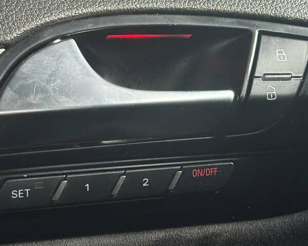 Белый Ауди Ку 7, объемом двигателя 2.97 л и пробегом 350 тыс. км за 17800 $, фото 46 на Automoto.ua