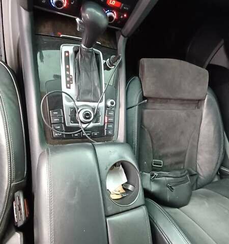 Белый Ауди Ку 7, объемом двигателя 2.97 л и пробегом 250 тыс. км за 17600 $, фото 21 на Automoto.ua