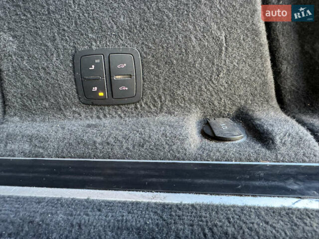 Белый Ауди Ку 7, объемом двигателя 2.97 л и пробегом 350 тыс. км за 17800 $, фото 27 на Automoto.ua