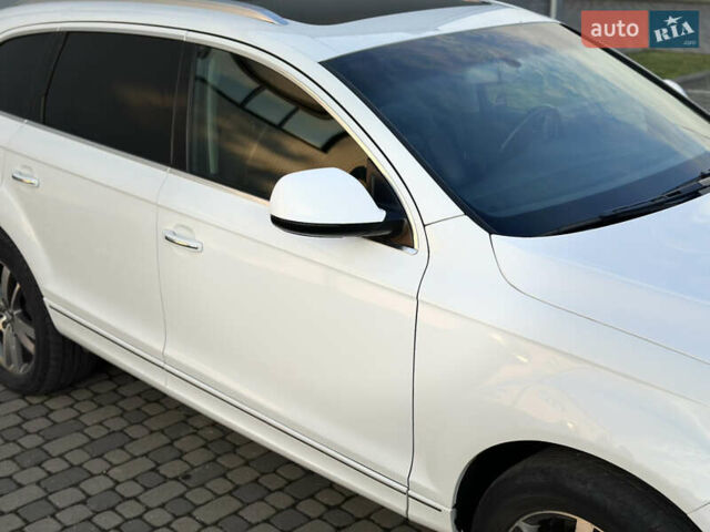Ауди Ку 7 2010 в Ивано-Франковске на Automoto.ua Белый Ауди Ку 7, объемом двигателя 2.97 л и пробегом 355 тыс. км за 16500 $, фото 8 на Automoto.ua