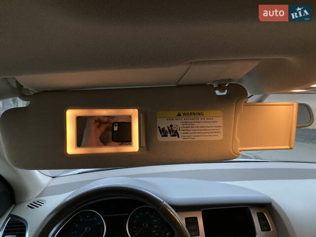 Білий Ауді Ку 7, об'ємом двигуна 3 л та пробігом 214 тис. км за 13500 $, фото 52 на Automoto.ua