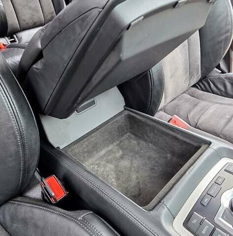 Білий Ауді Ку 7, об'ємом двигуна 2.97 л та пробігом 257 тис. км за 16700 $, фото 21 на Automoto.ua
