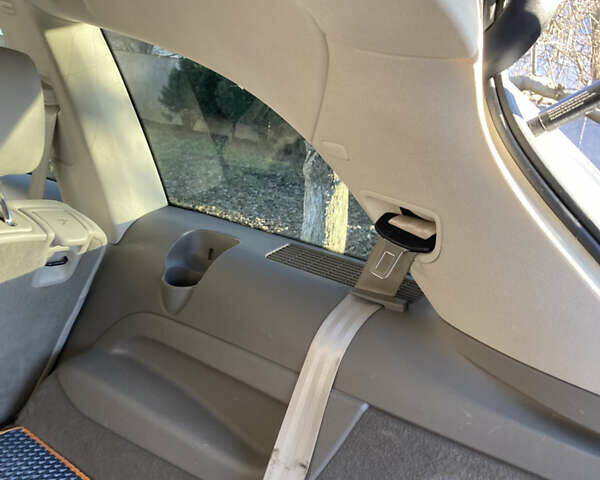 Білий Ауді Ку 7, об'ємом двигуна 3 л та пробігом 214 тис. км за 13500 $, фото 34 на Automoto.ua