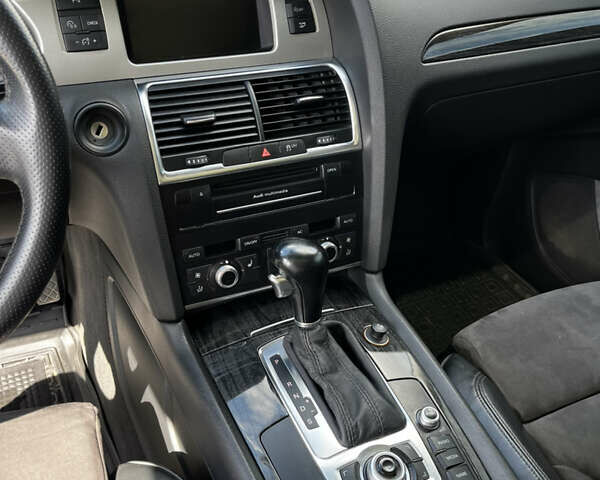 Белый Ауди Ку 7, объемом двигателя 2.97 л и пробегом 301 тыс. км за 16999 $, фото 23 на Automoto.ua