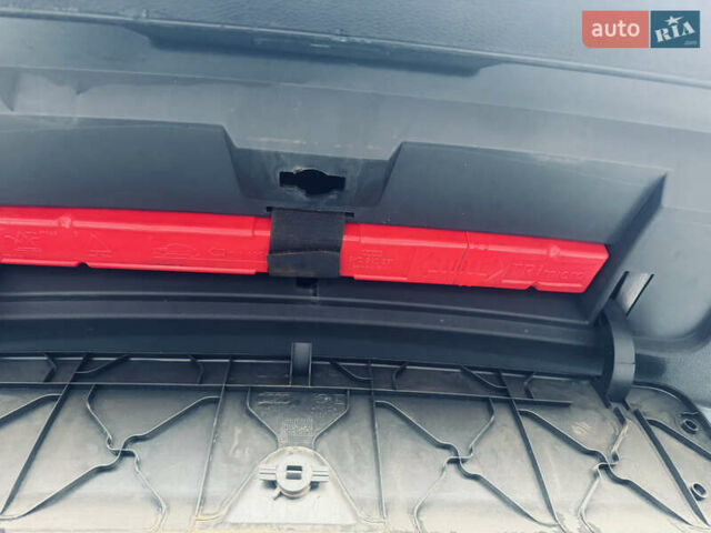 Белый Ауди Ку 7, объемом двигателя 2.97 л и пробегом 350 тыс. км за 17800 $, фото 44 на Automoto.ua