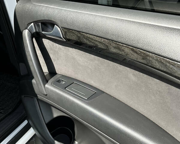 Белый Ауди Ку 7, объемом двигателя 2.97 л и пробегом 301 тыс. км за 16999 $, фото 15 на Automoto.ua