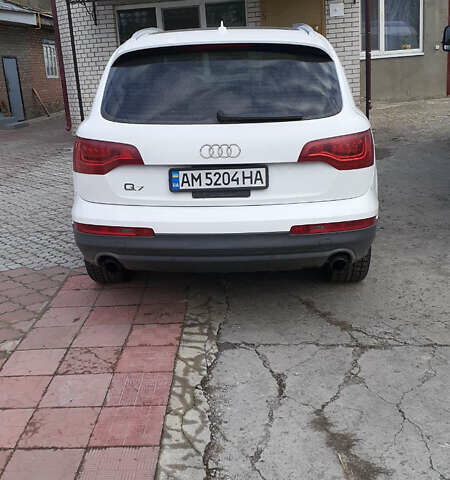 Білий Ауді Ку 7, об'ємом двигуна 3 л та пробігом 214 тис. км за 13500 $, фото 80 на Automoto.ua