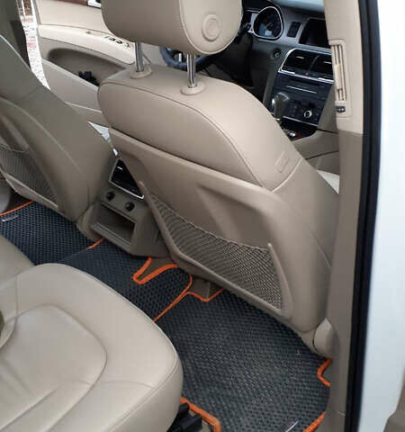 Білий Ауді Ку 7, об'ємом двигуна 3 л та пробігом 214 тис. км за 13500 $, фото 59 на Automoto.ua