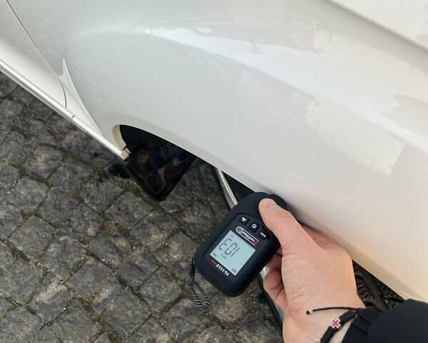 Белый Ауди Ку 7, объемом двигателя 2.97 л и пробегом 207 тыс. км за 15999 $, фото 115 на Automoto.ua