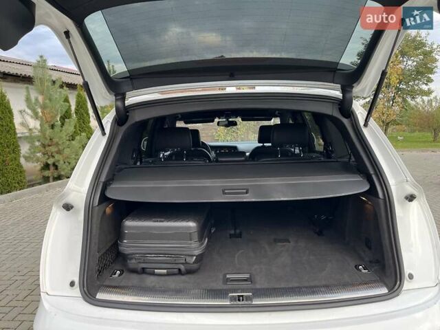 Белый Ауди Ку 7, объемом двигателя 2.97 л и пробегом 207 тыс. км за 15999 $, фото 111 на Automoto.ua